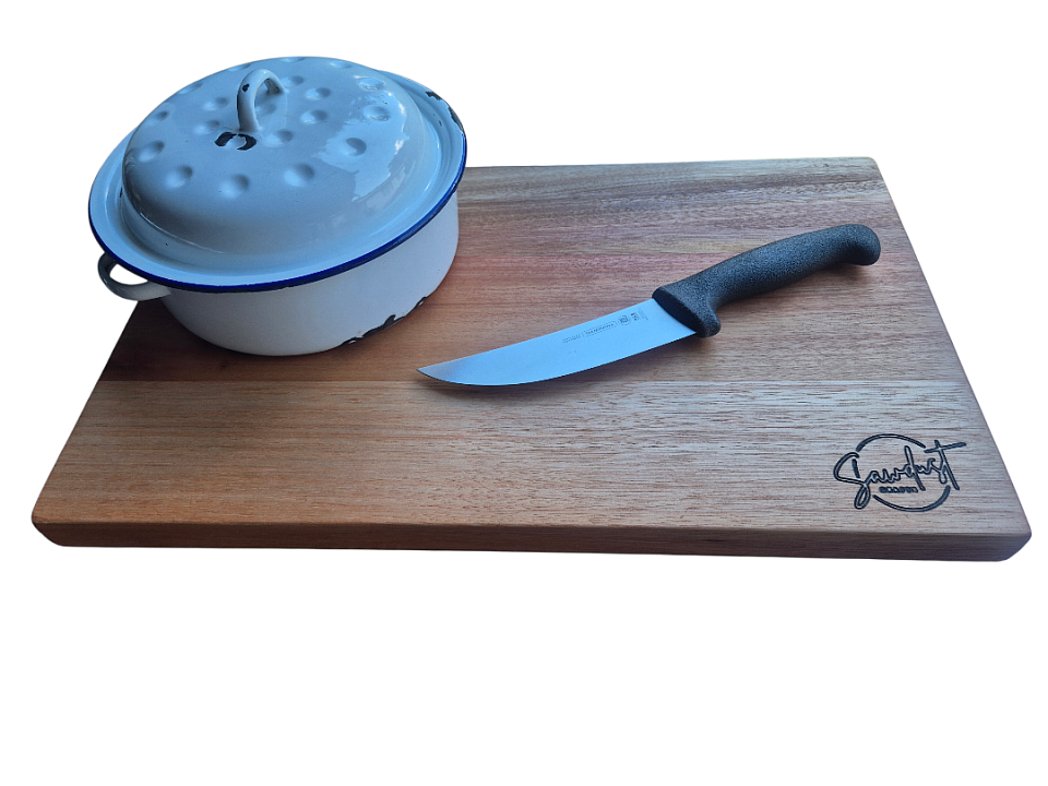 #sawdust, #sawdustcrafts, #cuttingboards, #trays, # servingtrays, #woodentrays, # handmadetrays